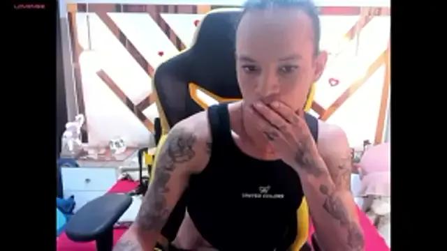 sara_slut21 from StripChat is Freechat