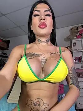 saragill323 from StripChat