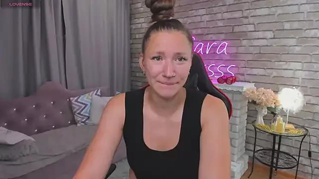 SarahCoksss from StripChat