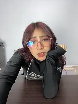 saramooon from StripChat is Freechat