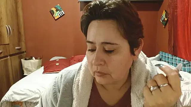 Sasharosee2 from StripChat is Freechat