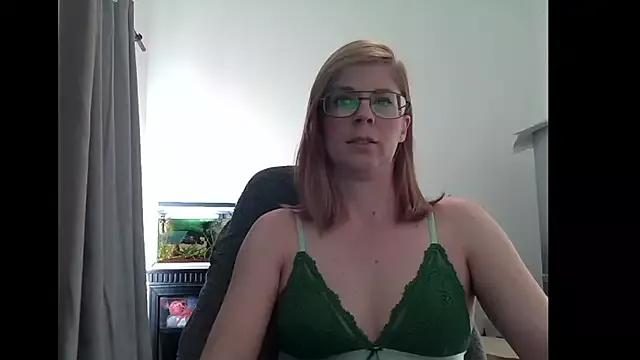 SavannaGirly from StripChat