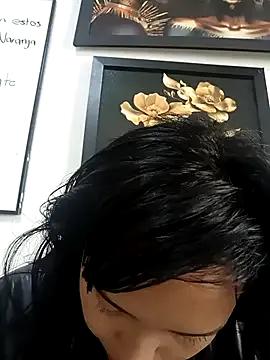 scarlet-hot_ from StripChat is Freechat