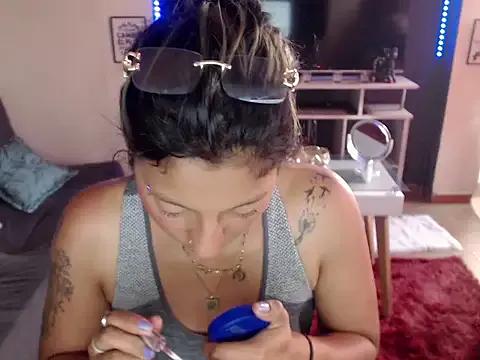 ScarletSizzling from StripChat is Freechat