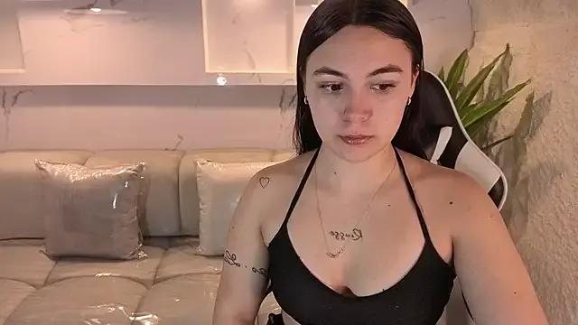 scarlett_smith_tp from StripChat is Freechat