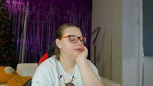 Seductive_She_Wolf from StripChat is Freechat