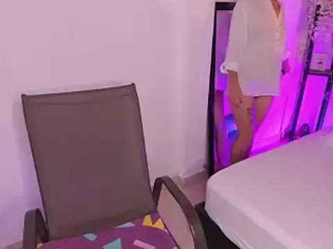 Selene_boyer from StripChat