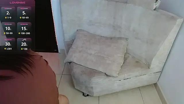 SeleneMore from StripChat is Freechat