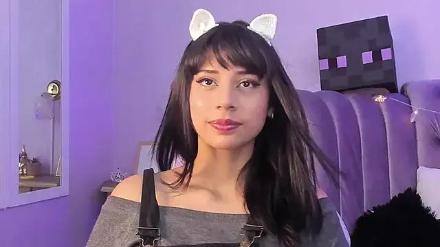 Seren_Bleck from StripChat