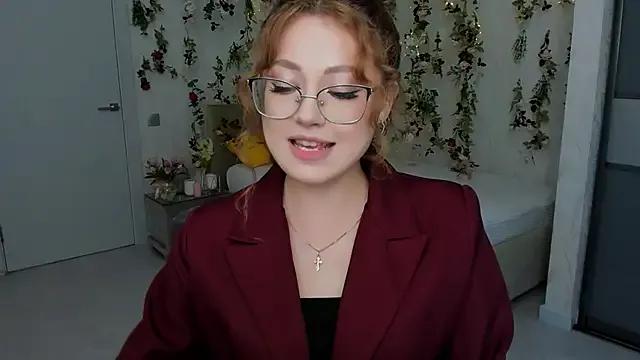 SereneFlame from StripChat