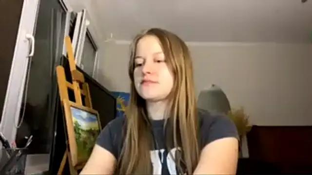 SeritaPicketta from StripChat is Freechat