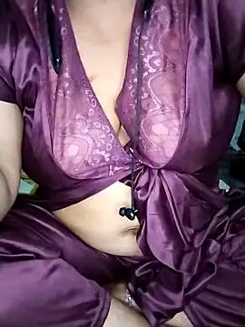 Sexey-Rani from StripChat is Freechat