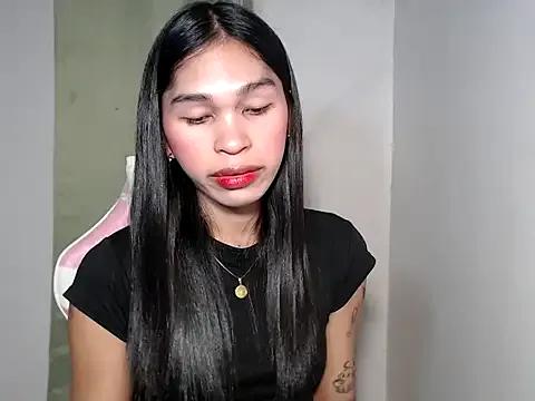 sexloverxxz from StripChat is Freechat