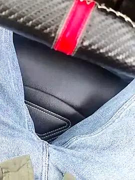 sexychd from StripChat is Freechat