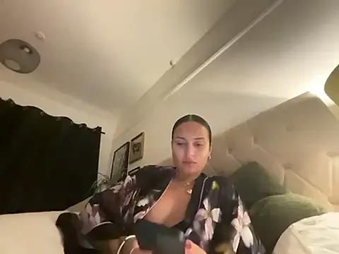 sexygoddessjessy from StripChat is Freechat