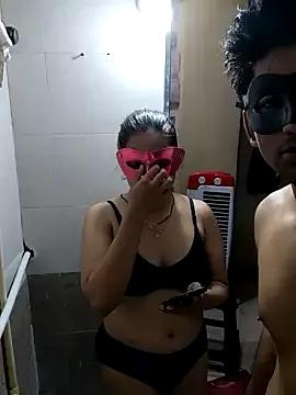 SexyIndianCouple on StripChat