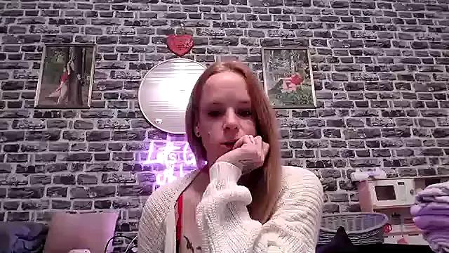 SexyMilf_37 from StripChat is Freechat