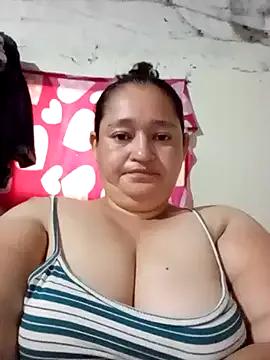 Sexyy-BBW from StripChat is Freechat