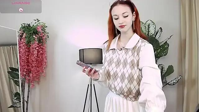 Sexyy_Foxxx from StripChat is Freechat