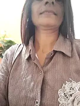 Shalu_G from StripChat