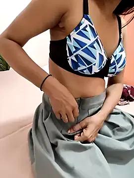 Shalu_G from StripChat