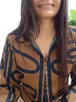 Shalu_G from StripChat