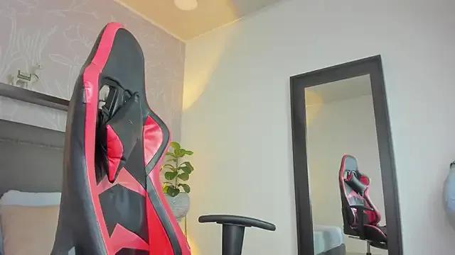 shanel_smithh from StripChat is Freechat