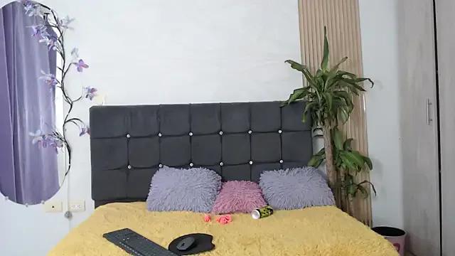 Checkout girls naked models with similar nickname. Cute sexy Free Models.