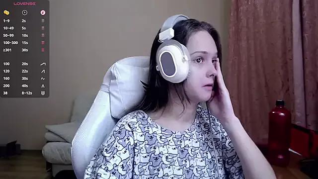 SharybbFace from StripChat is Freechat