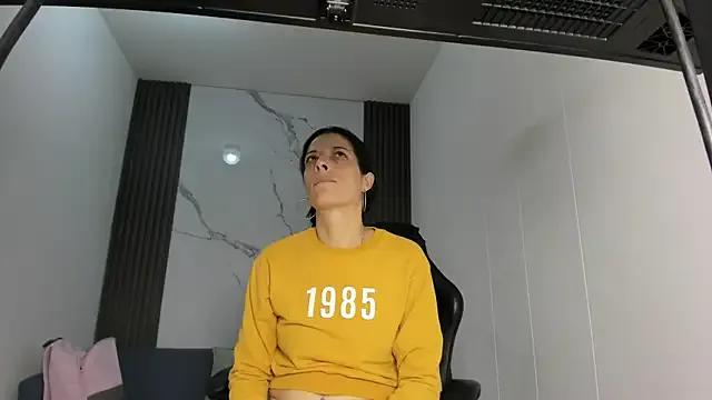ShaunaDream from StripChat