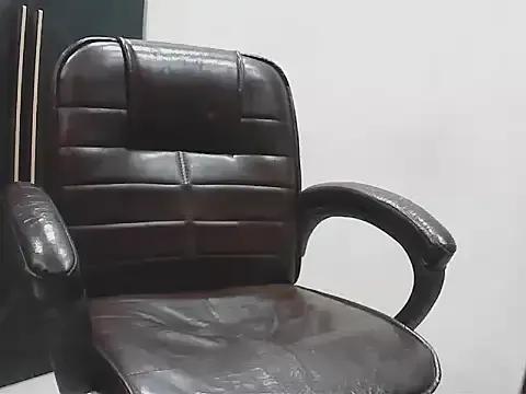 short_girl_ from StripChat is Freechat