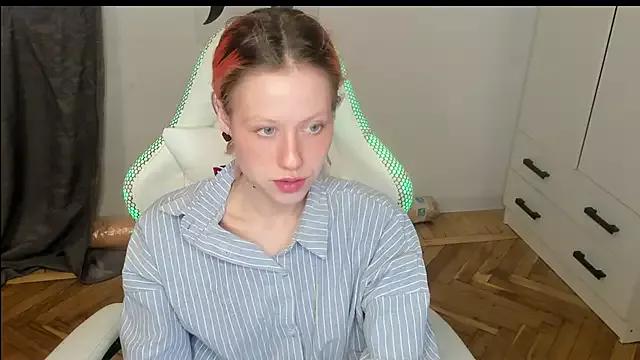 Checkout girls naked models with similar nickname. Cute sexy Free Models.