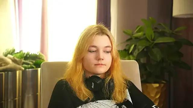 SindyRoskelley from StripChat is Freechat