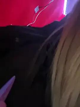 SinfulLovers33 from StripChat is Freechat