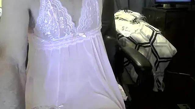 sissydoll3 from StripChat is Freechat