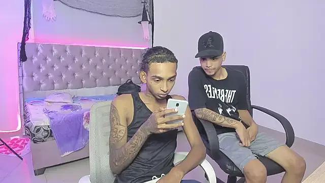 skinny_tatto01 from StripChat is Freechat