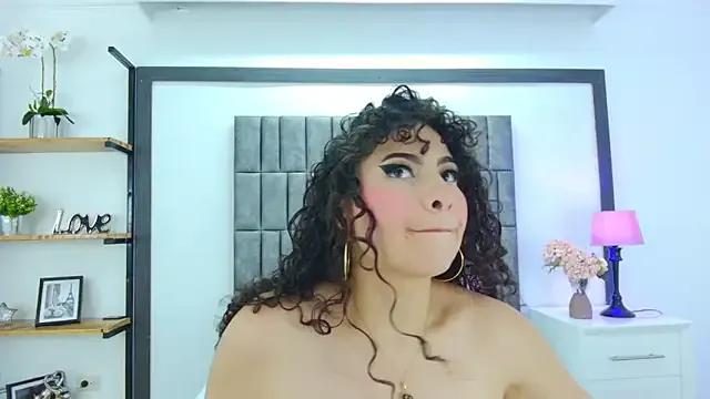 Skyler_Fox_ from StripChat is Freechat