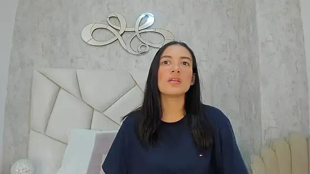 Skylerwhite02 from StripChat is Freechat