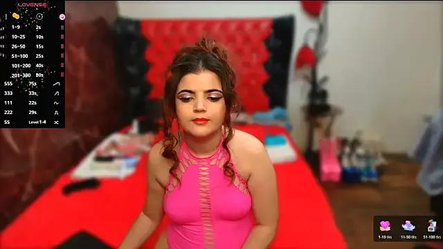 Slutty_milf_bitch from StripChat is Freechat