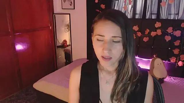 Checkout girls naked models with similar nickname. Cute sexy Free Models.