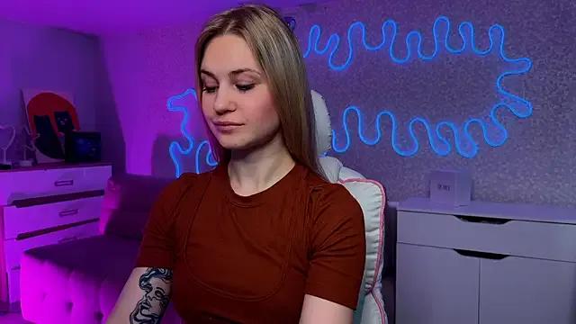 Checkout girls naked models with similar nickname. Cute sexy Free Models.