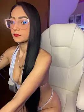 Sofiaa_pink from StripChat is Freechat