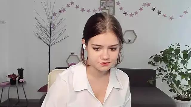 SofiaBronte from StripChat is Freechat