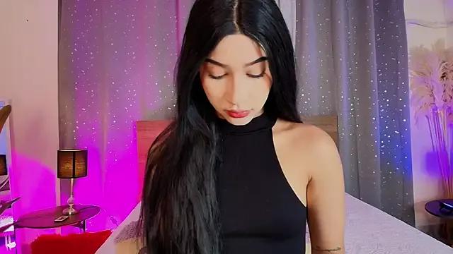 SofiaClarkson from StripChat is Freechat