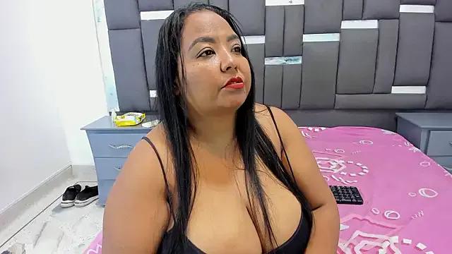 SofiaKiis from StripChat is Freechat