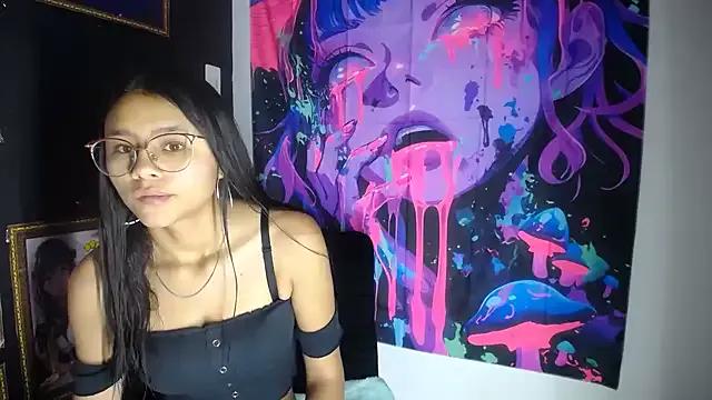 SofieLove_01 from StripChat is Freechat