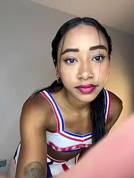 Soleyma_ from StripChat is Freechat