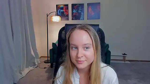 Checkout girls naked models with similar nickname. Cute sexy Free Models.