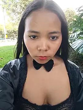 SophiaGuzman from StripChat is Freechat