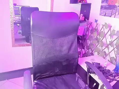 Sophie_Jhoms from StripChat is Freechat